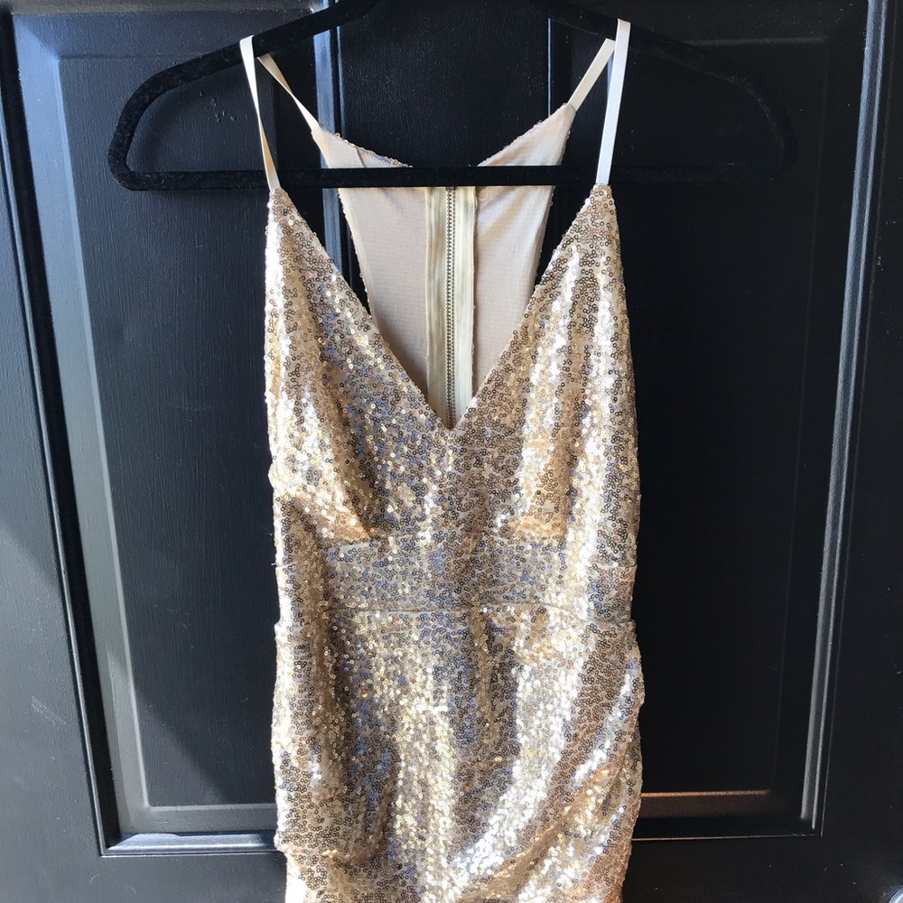 Very cute extra sparkly mini dress